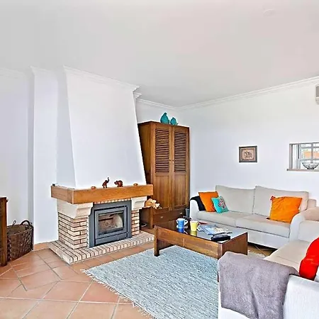 Sleeps 4 With Pool And Air Con * Vilamoura