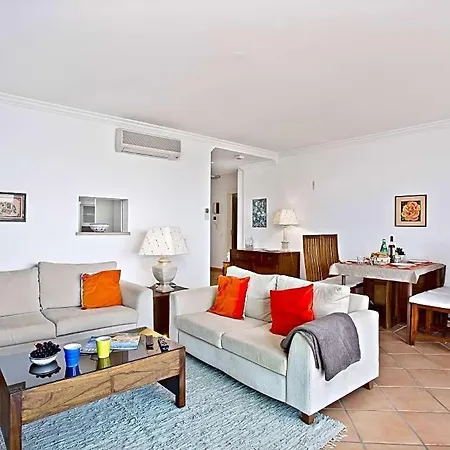 Lejlighed Sleeps 4 With Pool And Air Con Vilamoura